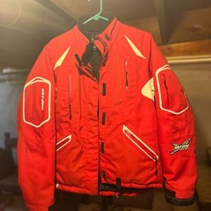 Woman’s ski do snowmobile jacket
